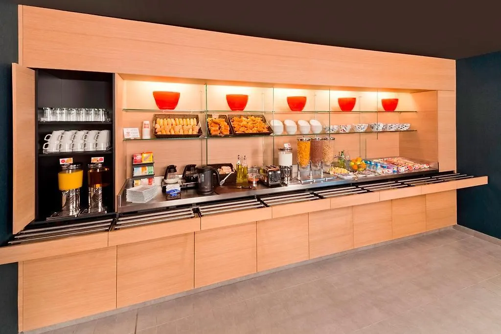 מלון Ibis Barcelona Plaza Glories 22@