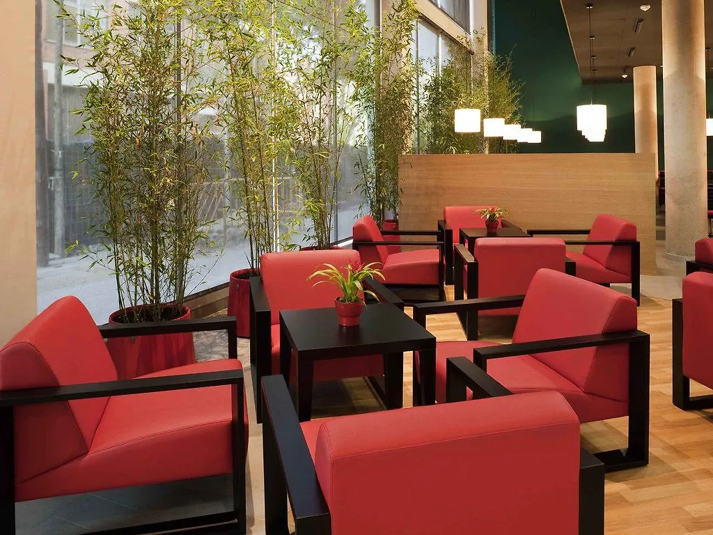 מלון Ibis Barcelona Plaza Glories 22@ ספרד